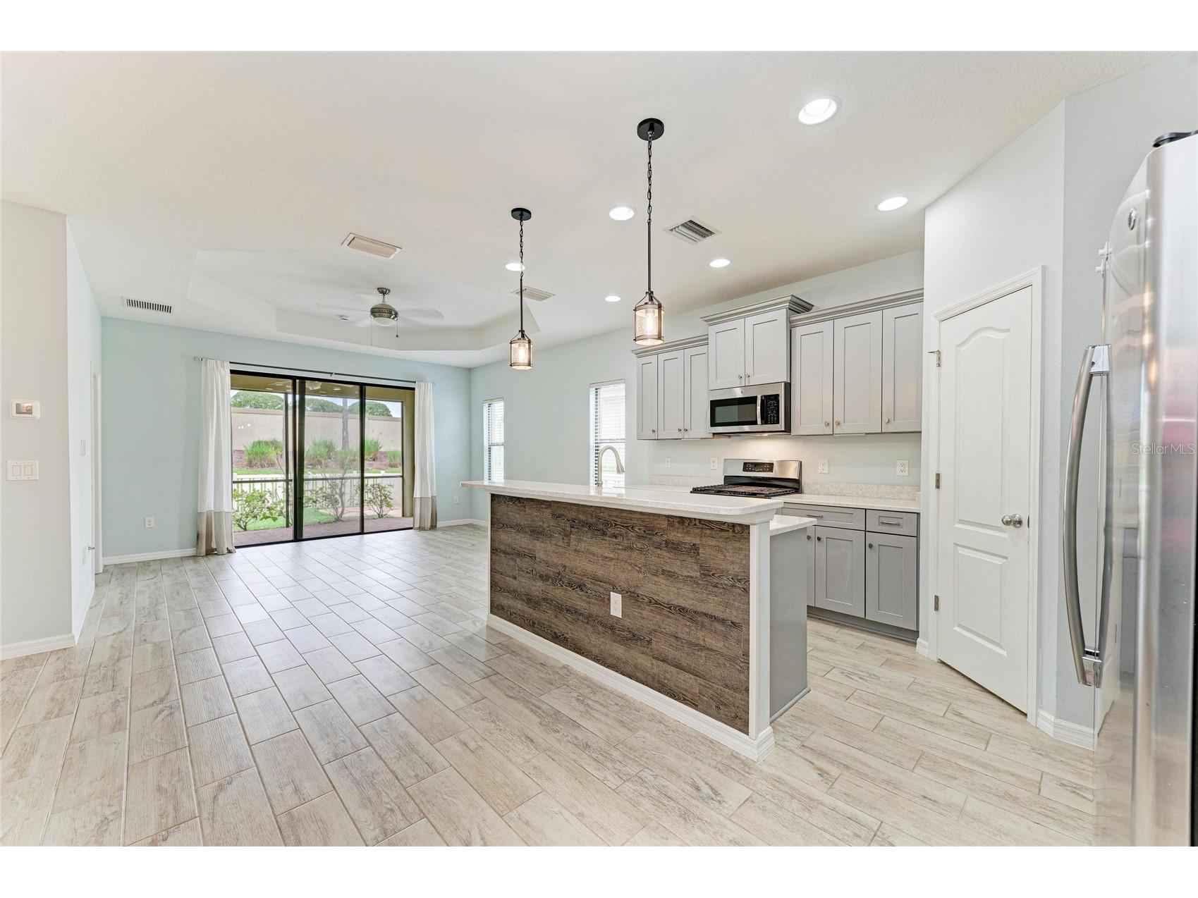 213 Alfero Way Nokomis FL 34275 A4693686 image14