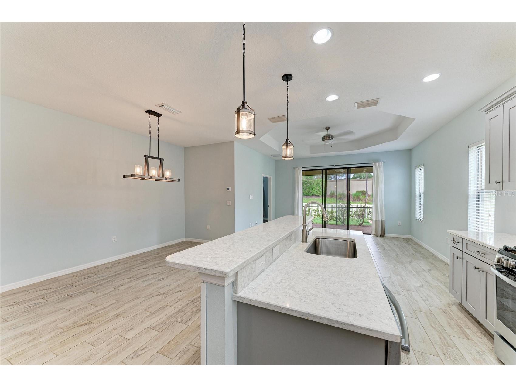 213 Alfero Way Nokomis FL 34275 A4693686 image25