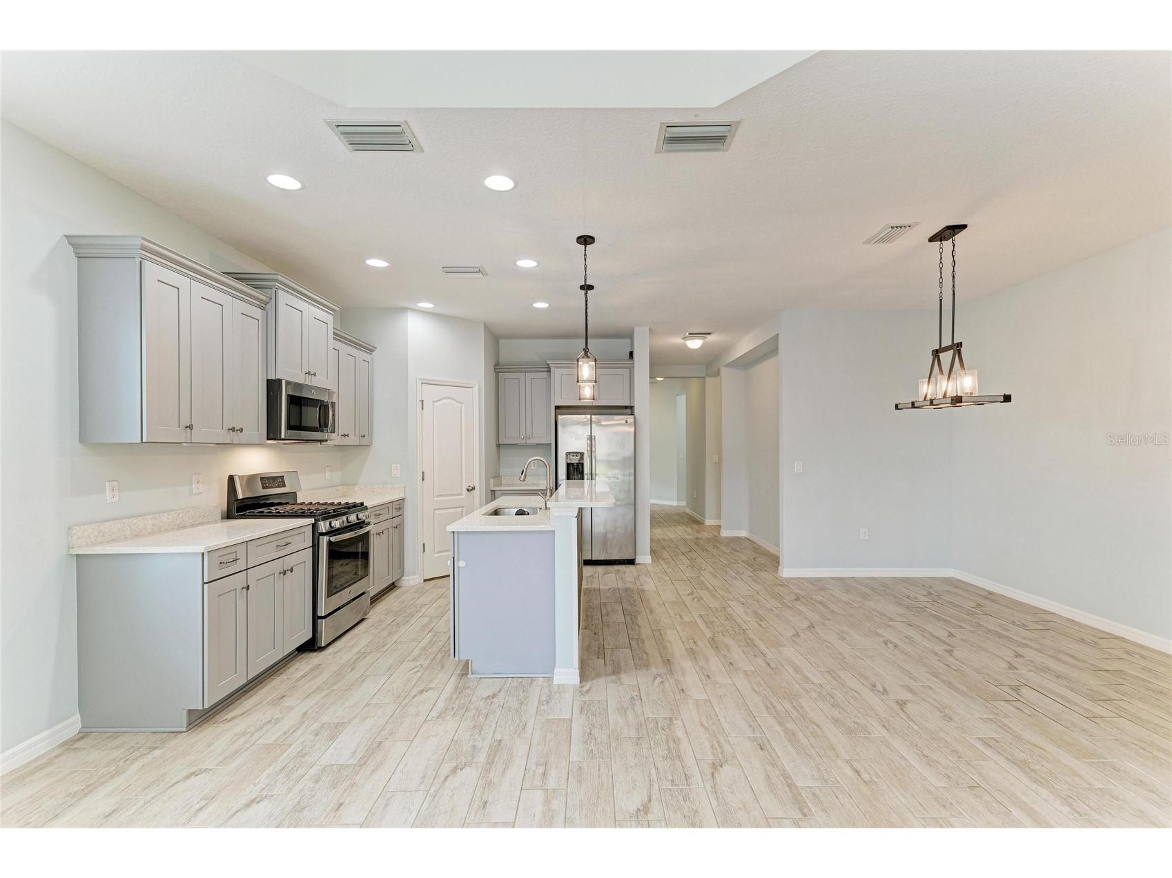 213 Alfero Way Nokomis FL 34275 A4693686 image26
