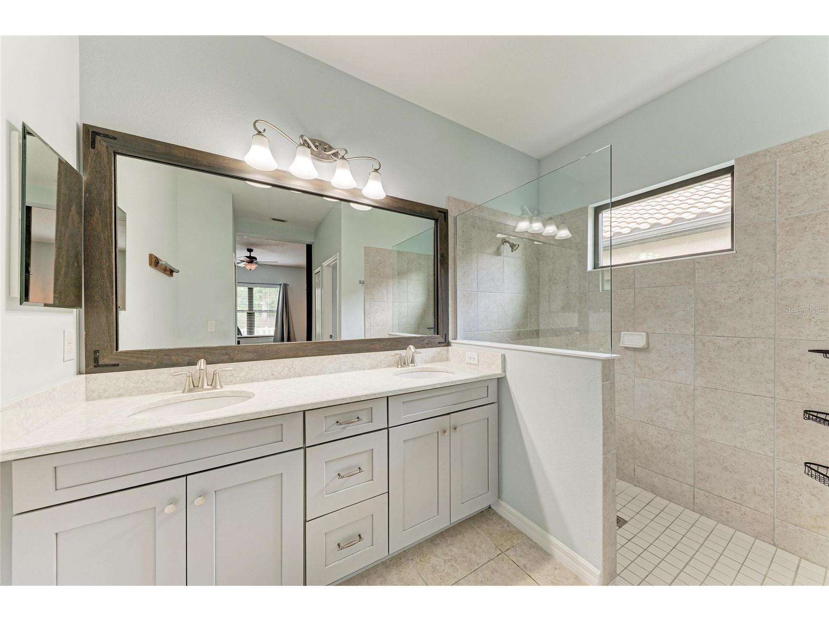 213 Alfero Way Nokomis FL 34275 A4693686 image45