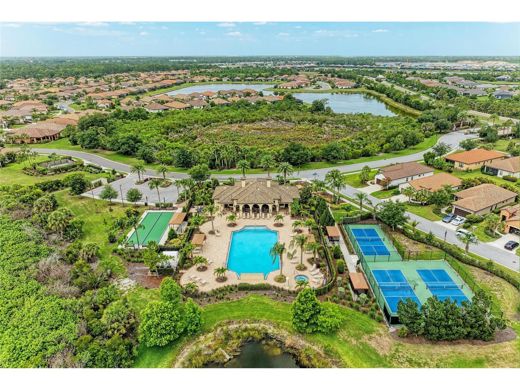 213 Alfero Way Nokomis FL 34275 A4693686 image64