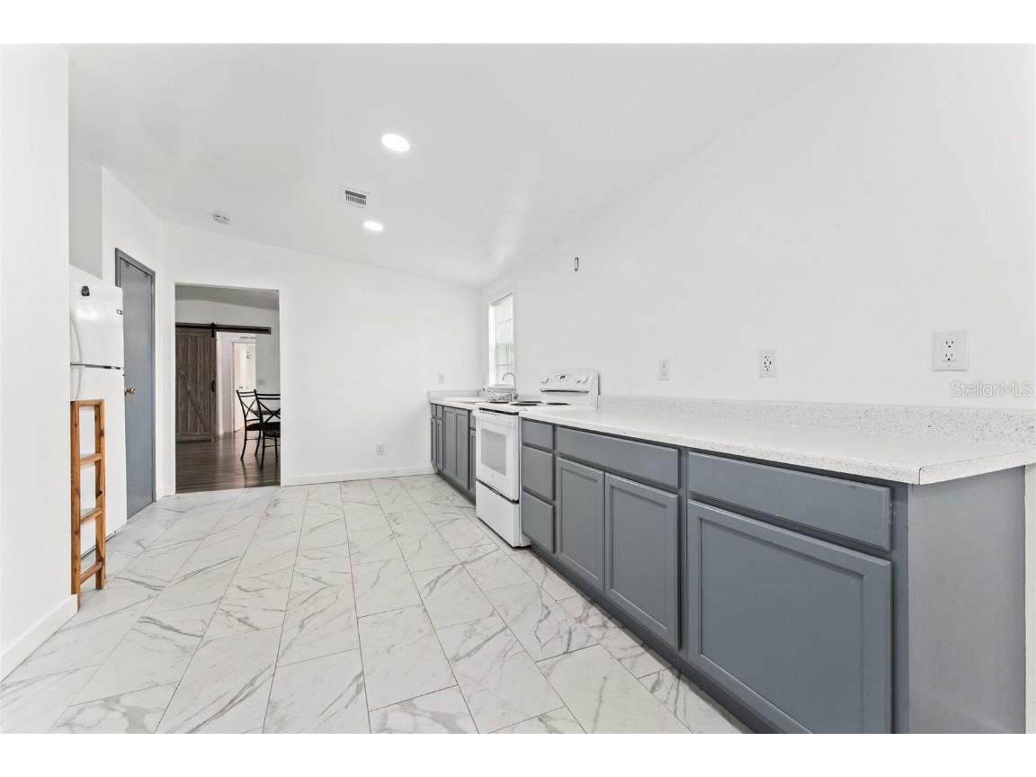 213 Bowen Road Davenport FL 33837 S5139588 image8