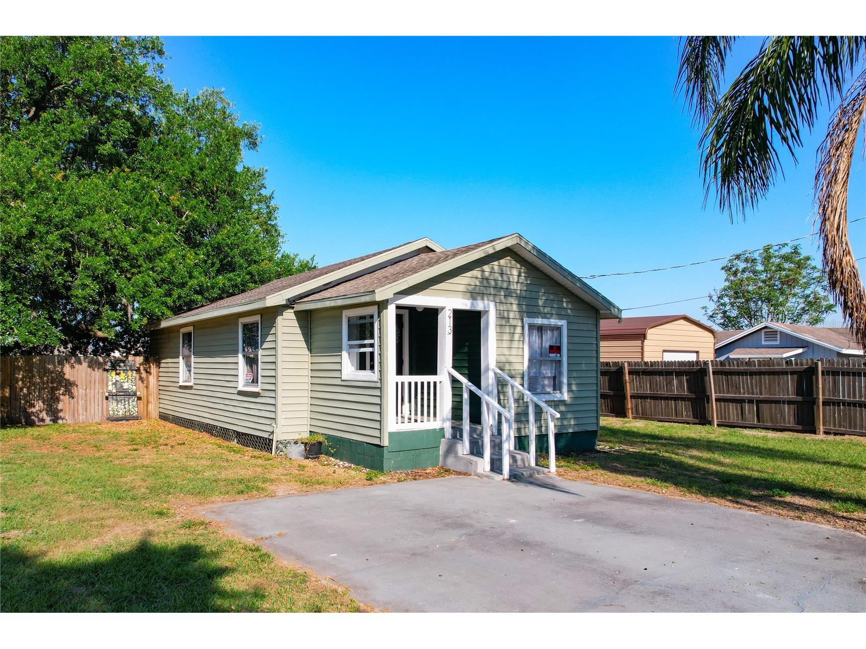 213 Cleveland Avenue Winter Haven FL 33881 P4938281 image1