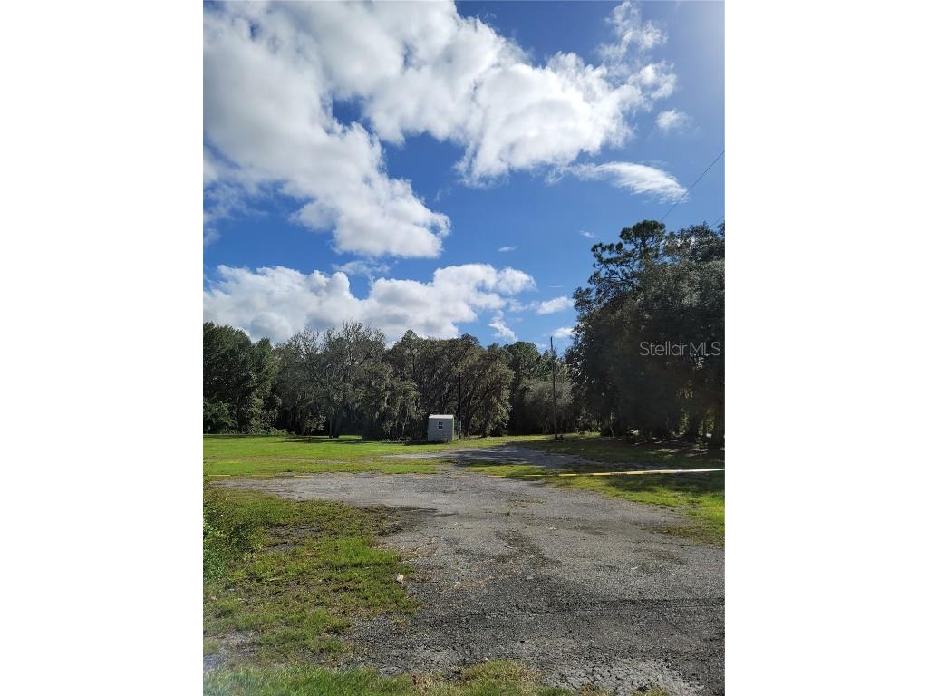 213 Clifton Road Crescent City FL 32112 V4941183 image21