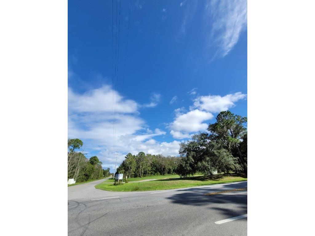 213 Clifton Road Crescent City FL 32112 V4941183 image4