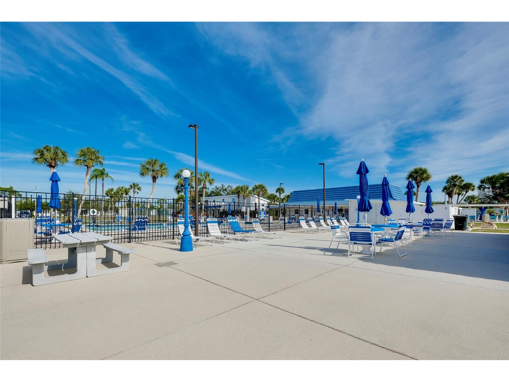 213 Como Drive Venice FL 34285 N6144618 image44