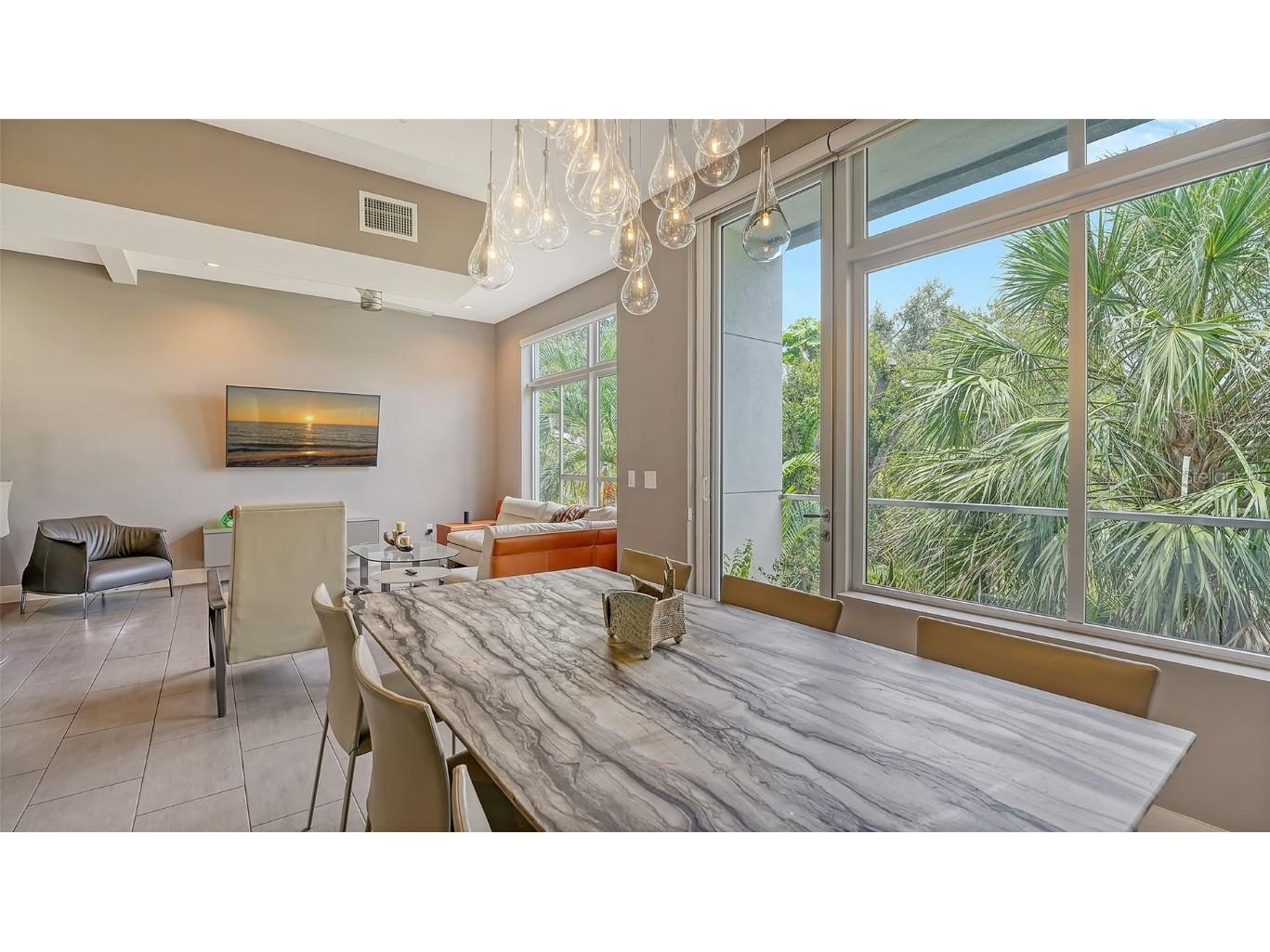 213 Cosmopolitan Court Sarasota FL 34236 A4663923 image13