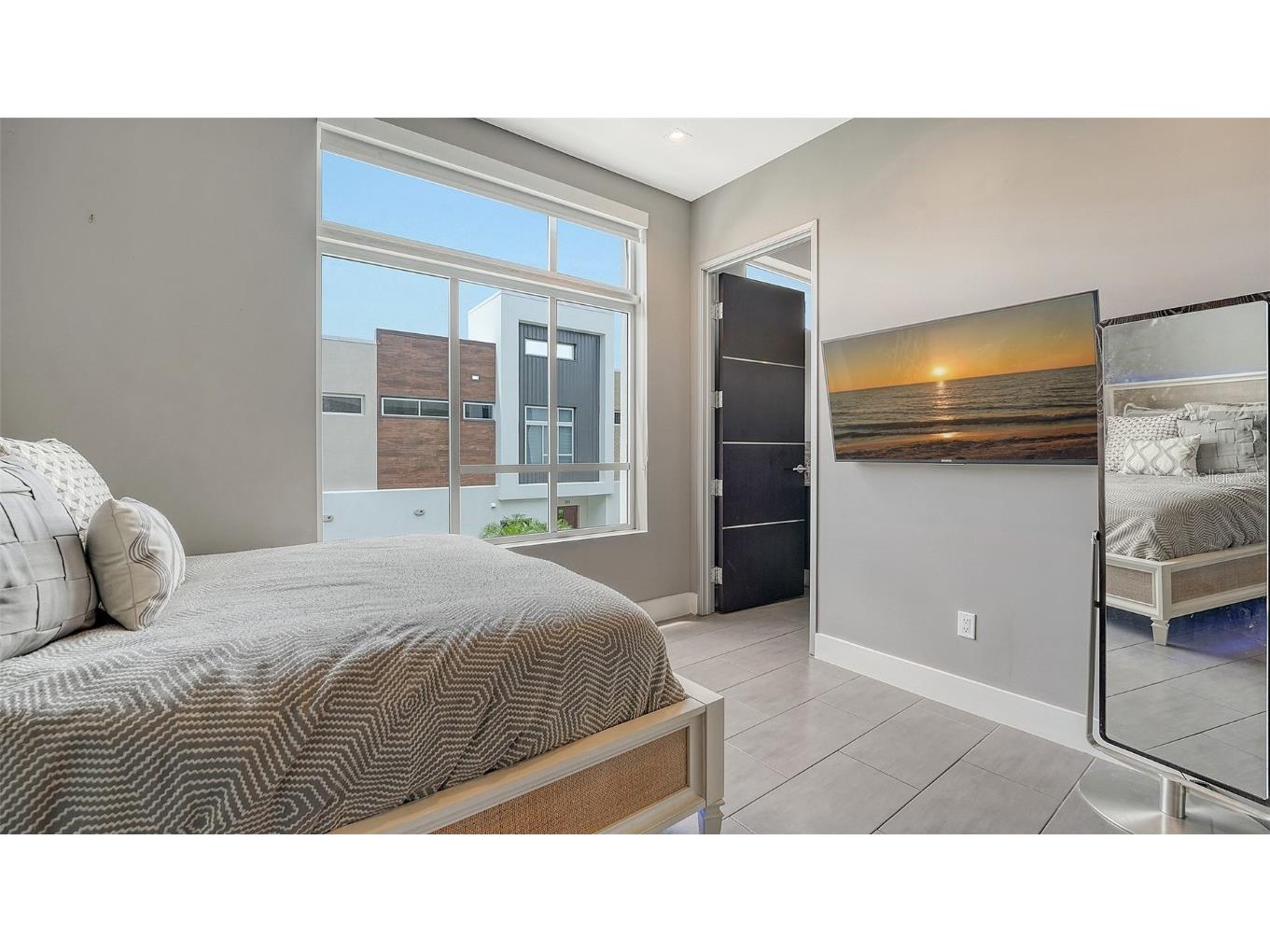 213 Cosmopolitan Court Sarasota FL 34236 A4663923 image32