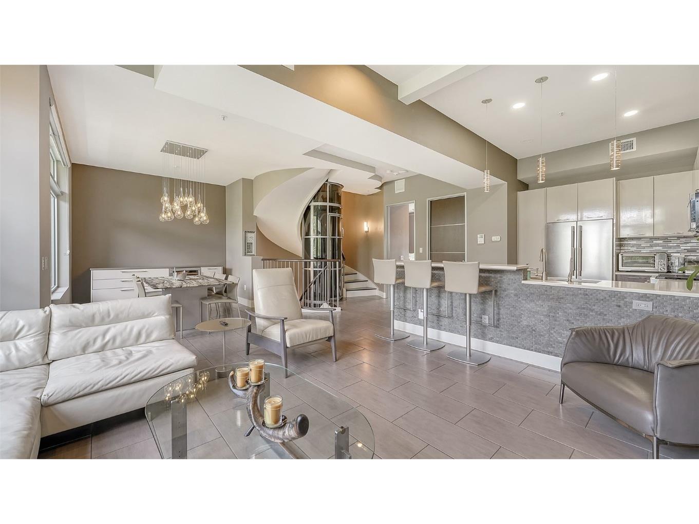 213 Cosmopolitan Court Sarasota FL 34236 A4663923 image8