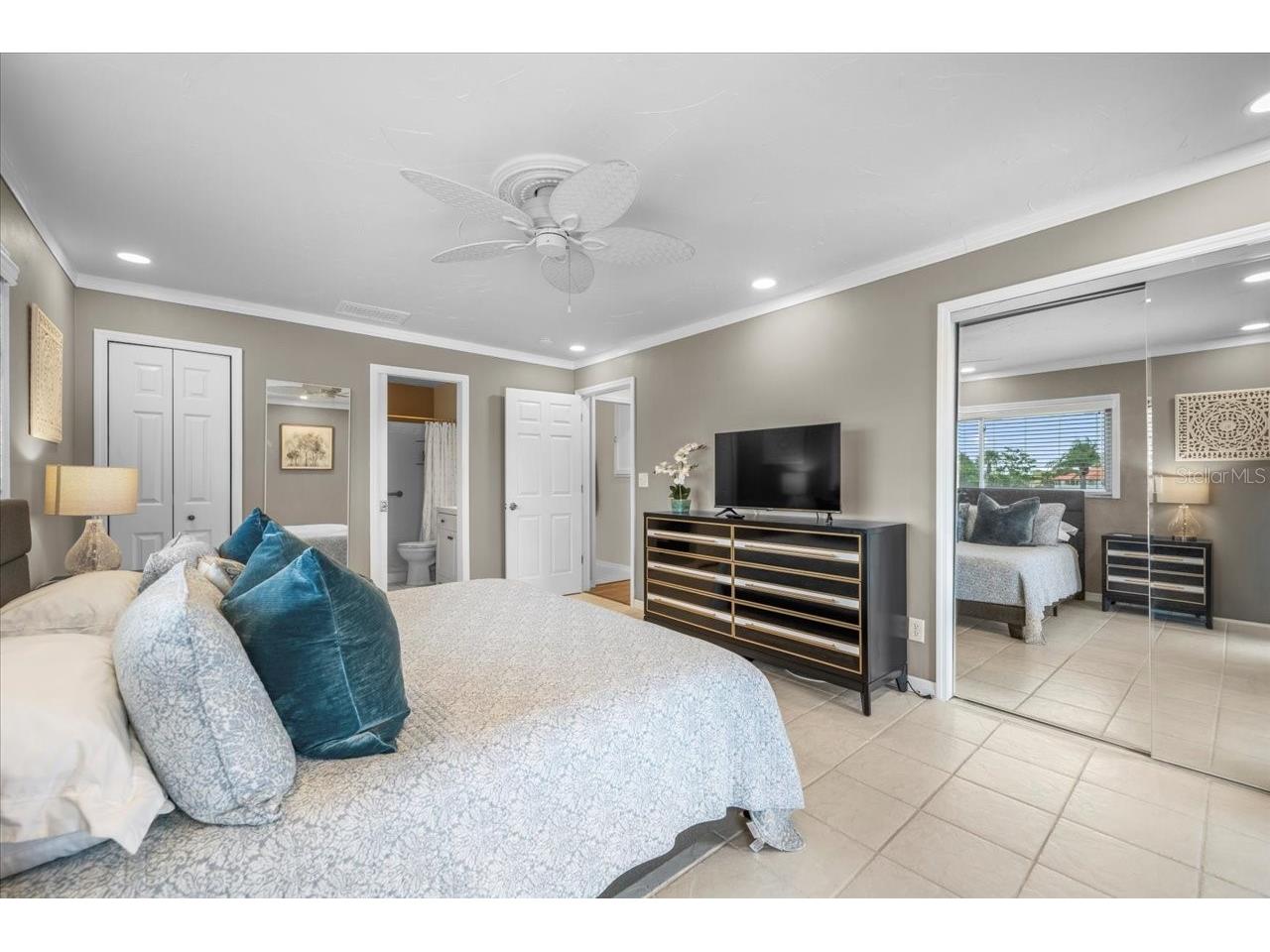 213 Fernwood Circle #213 Seminole FL 33777 TB8464690 image26