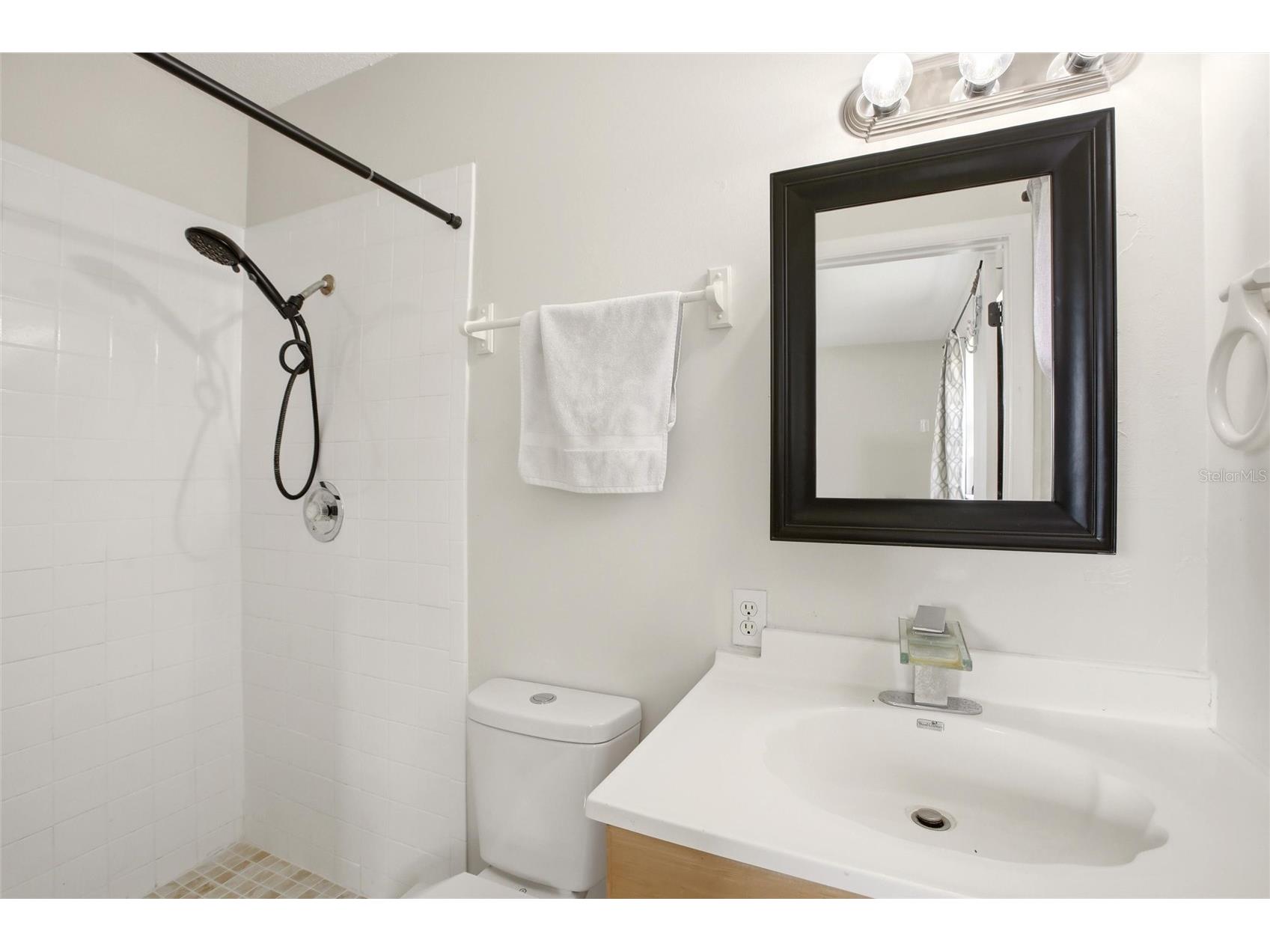 213 Granada Boulevard North Port FL 34287 C7526641 image18