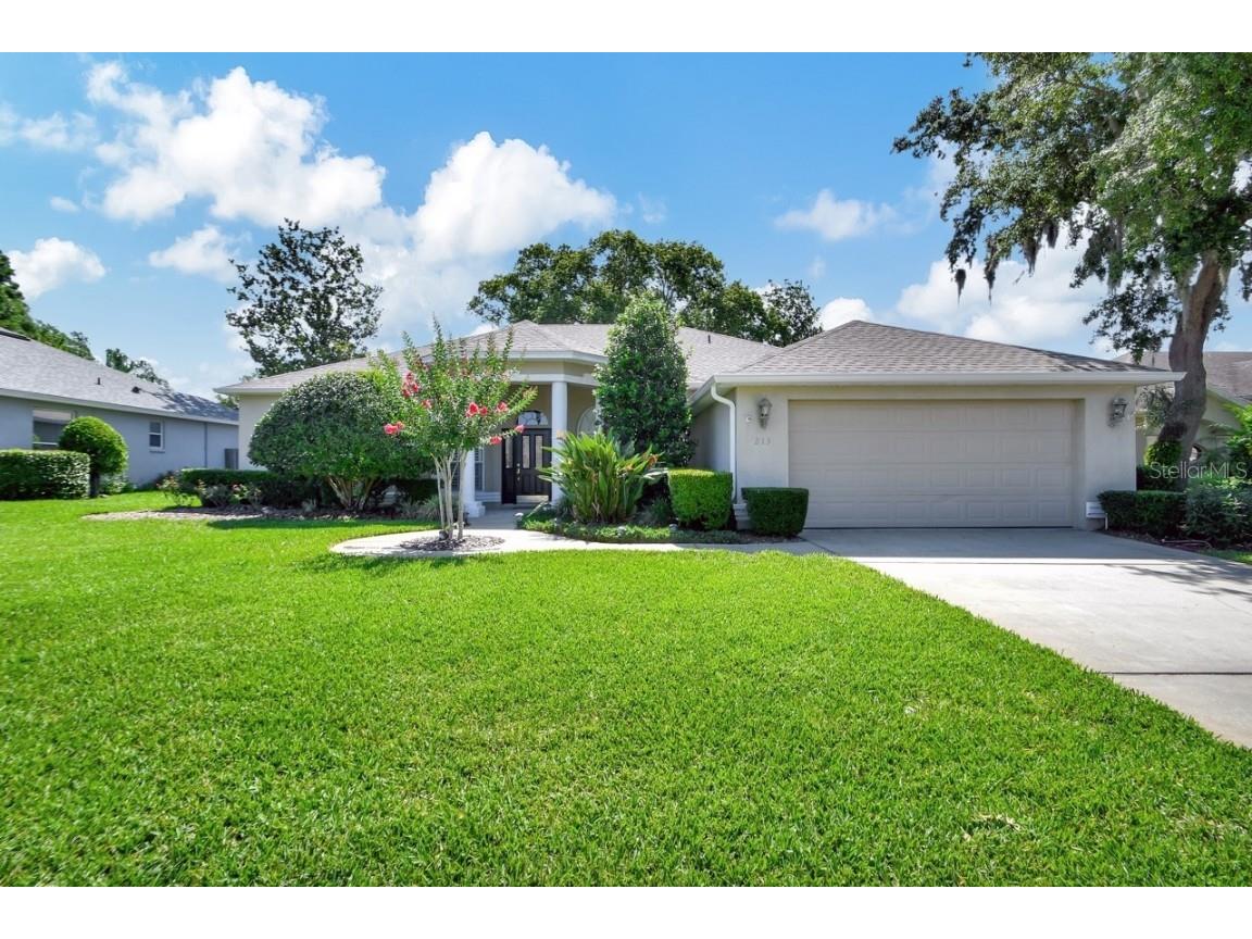 213 Hammock Oak Circle Debary FL 32713 V4936411 image1