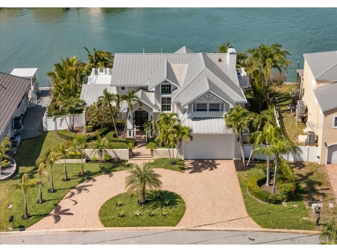 213 Harrison Avenue Belleair Beach FL 33786 - INTRACOASTAL WATERWAY TB8373287 image1