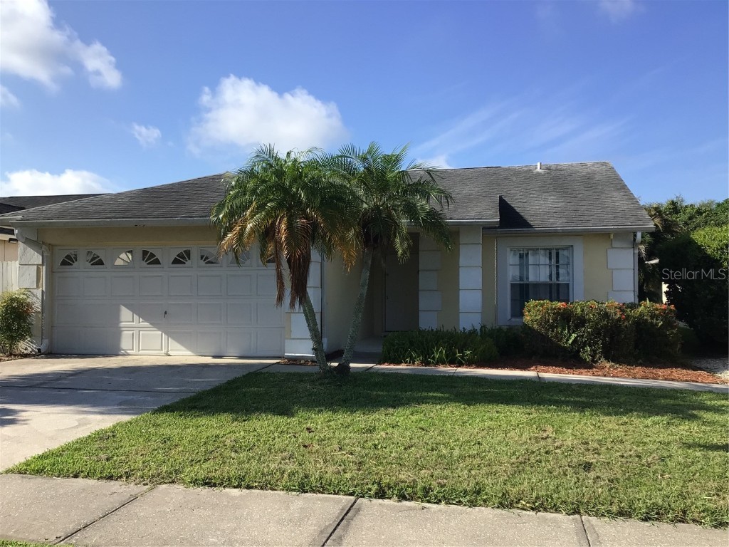 213 Indian Point Circle Kissimmee FL 34746 S5086833 image1