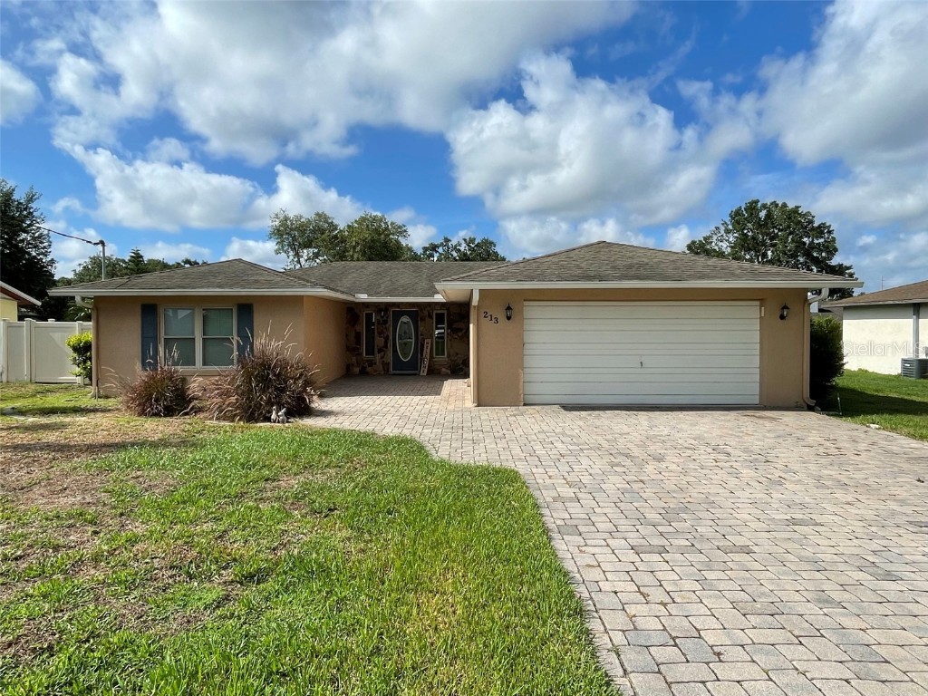 213 Lakeview Drive Auburndale FL 33823 L4937483 image1