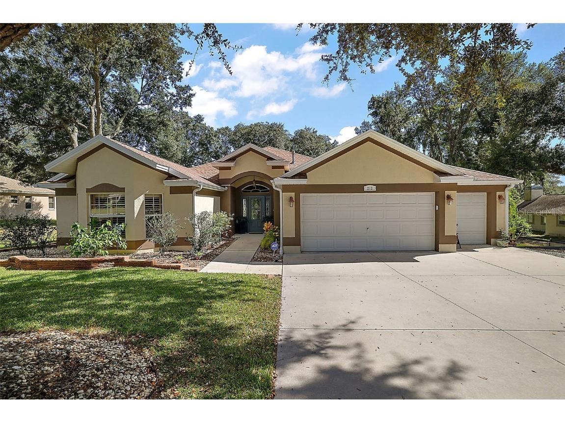 213 N Valley Road Fruitland Park FL 34731 G5074846 image1