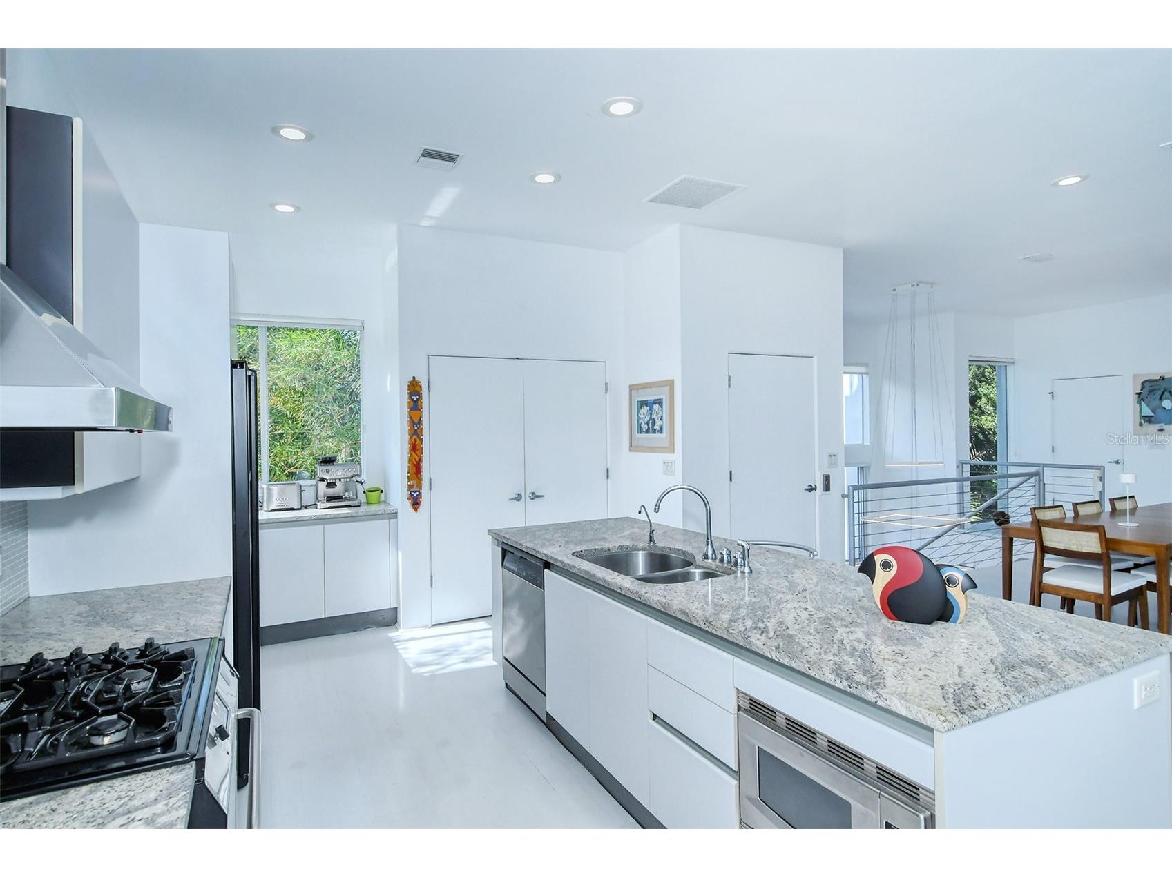 213 N Washington Drive Sarasota FL 34236 - SARASOTA BAY A4531409 image18