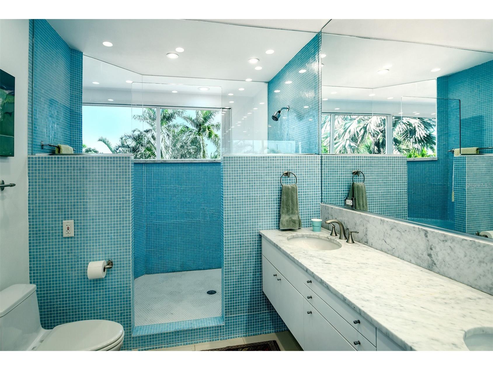 213 N Washington Drive Sarasota FL 34236 - SARASOTA BAY A4531409 image48