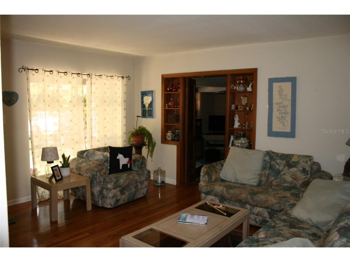 213 NW 34th Terrace Gainesville FL 32607 GC529340 image4