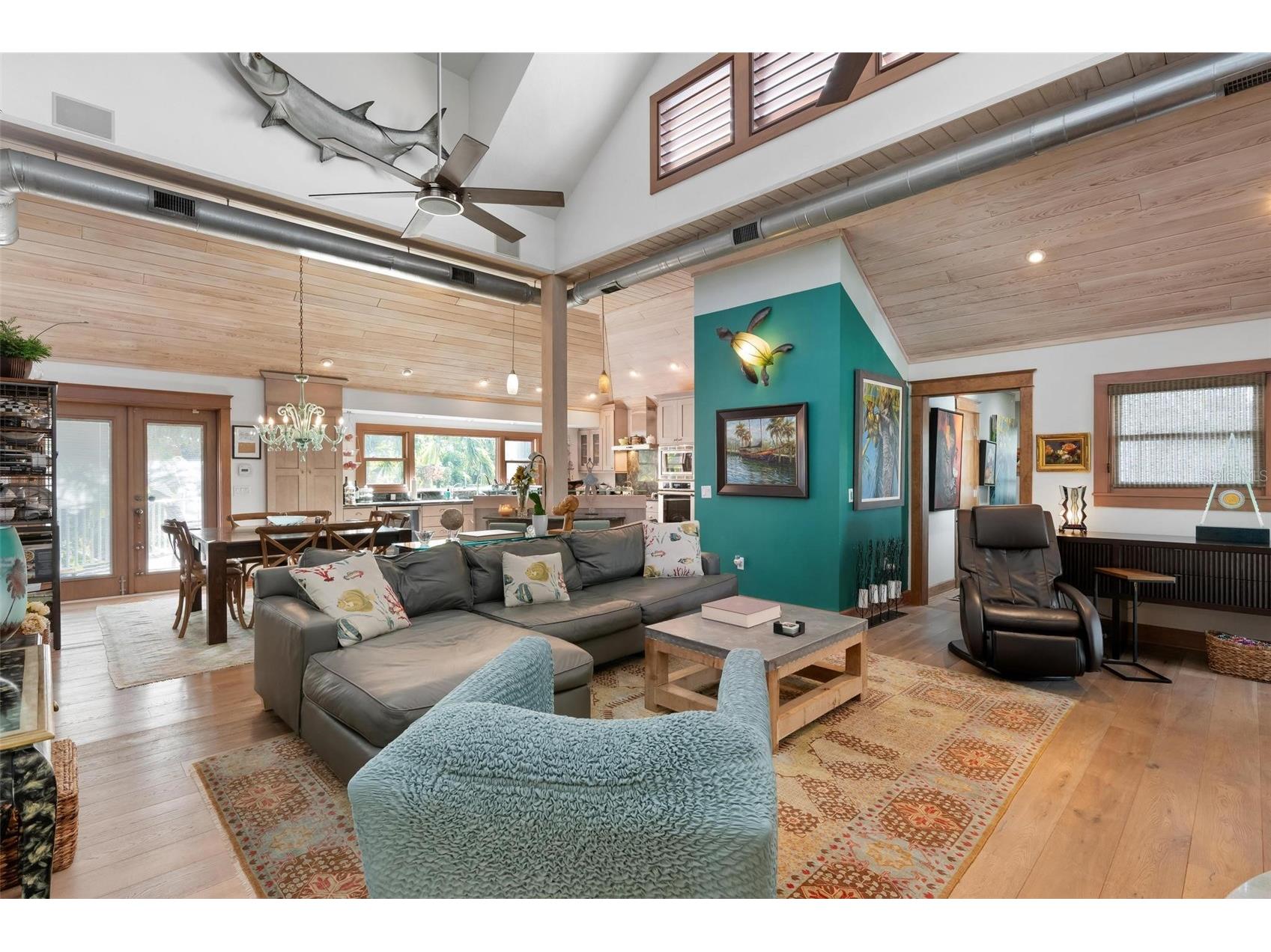 213 Oak Avenue Anna Maria FL 34216 TB8462487 image11