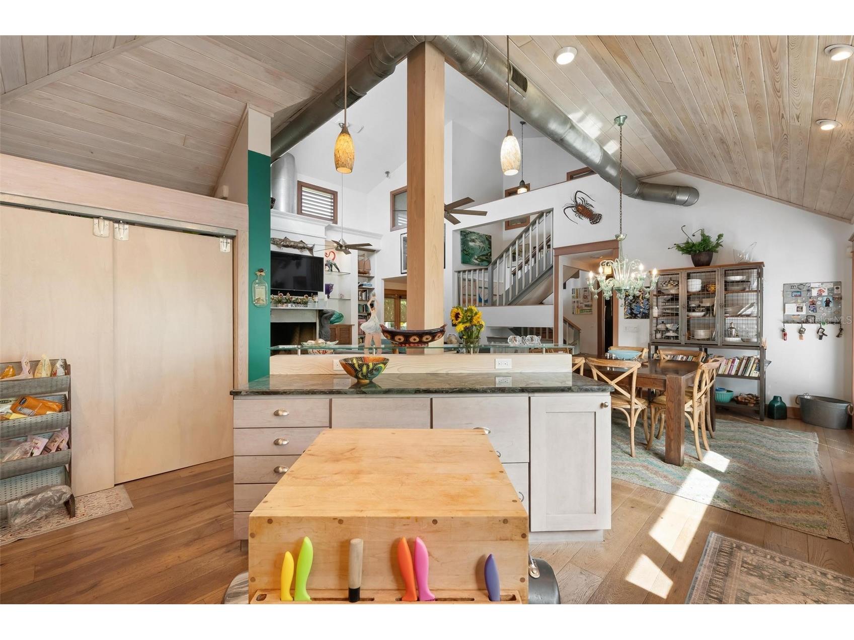 213 Oak Avenue Anna Maria FL 34216 TB8462487 image20