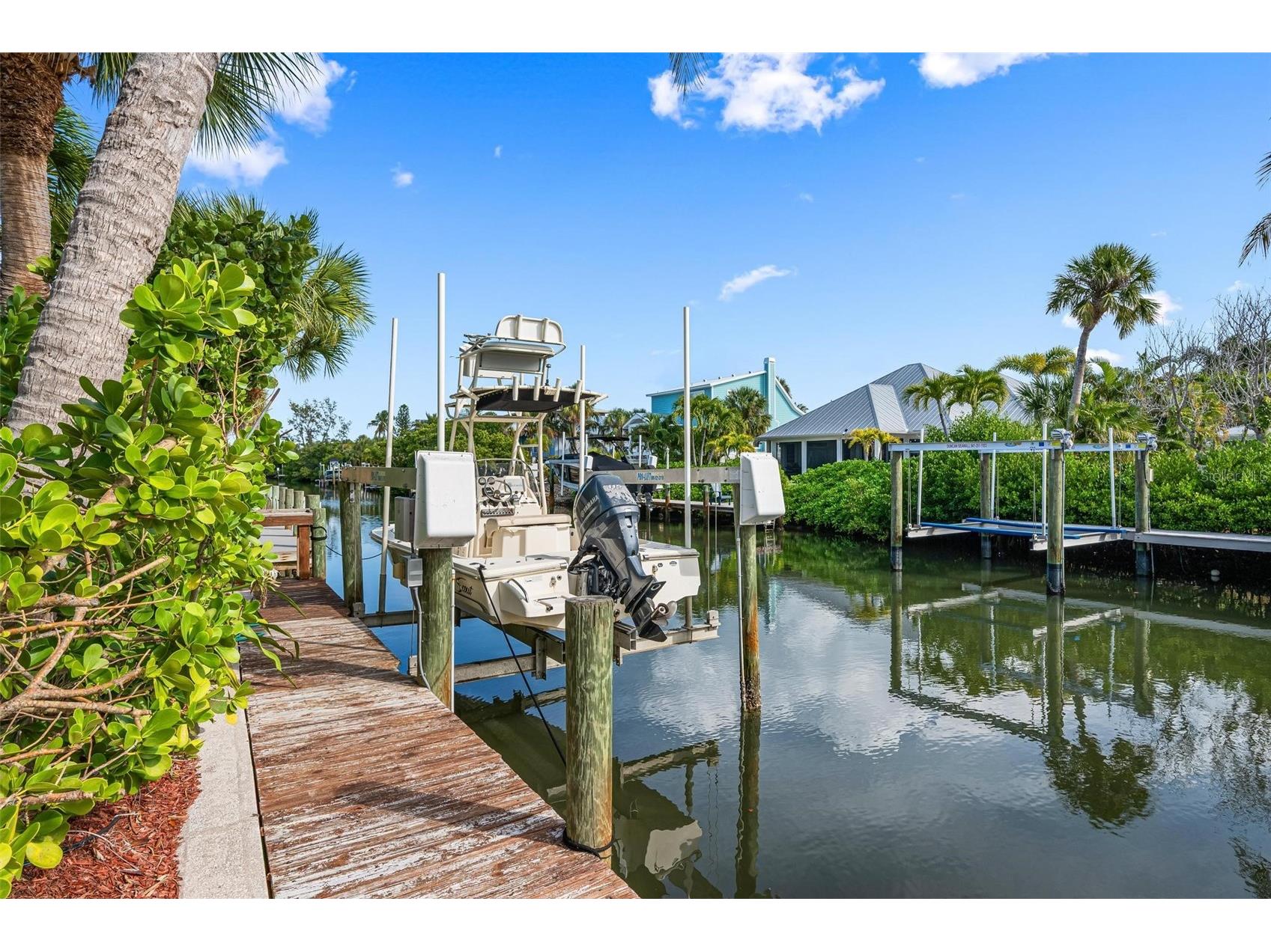 213 Oak Avenue Anna Maria FL 34216 TB8462487 image60