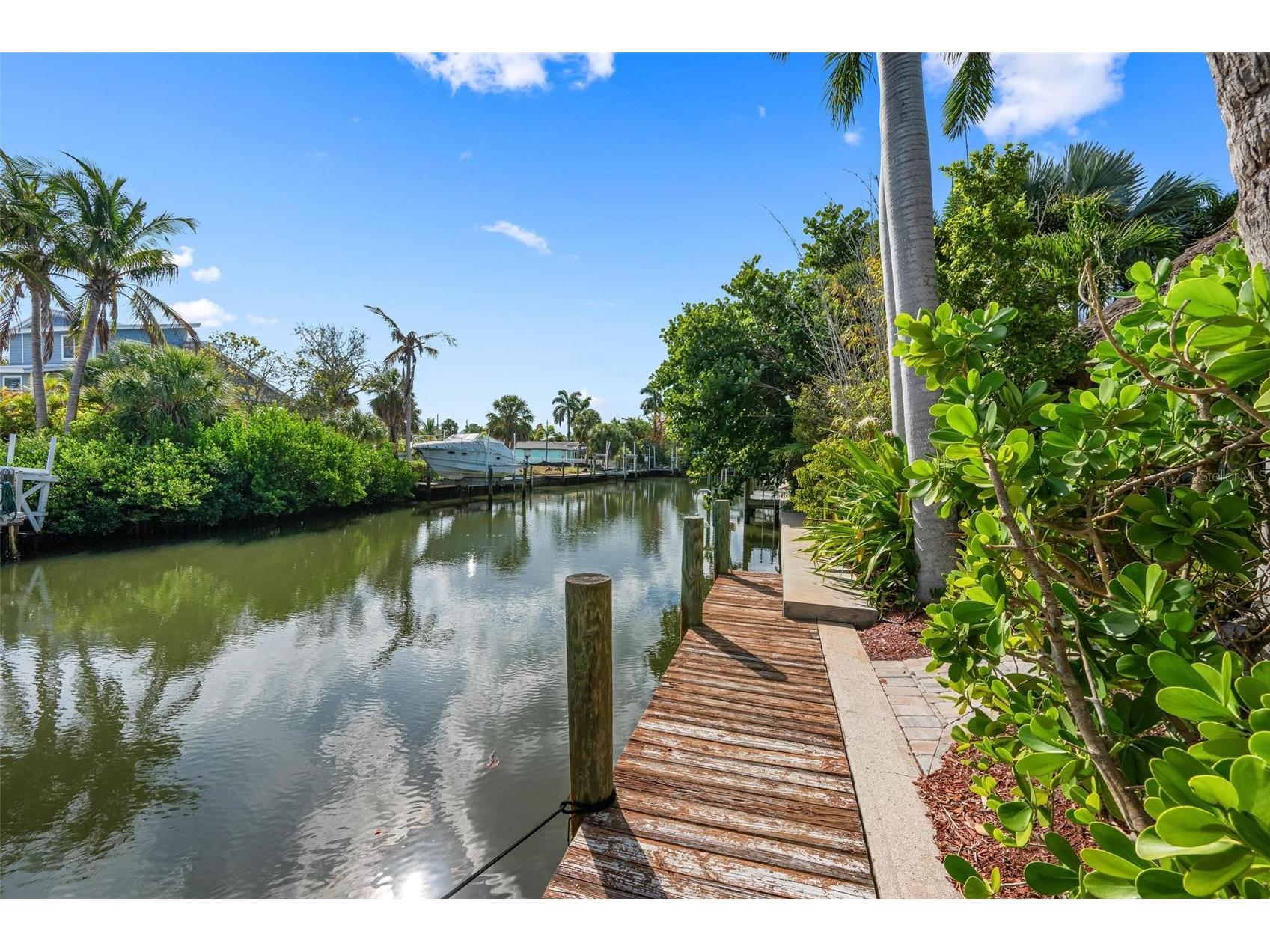 213 Oak Avenue Anna Maria FL 34216 TB8462487 image61