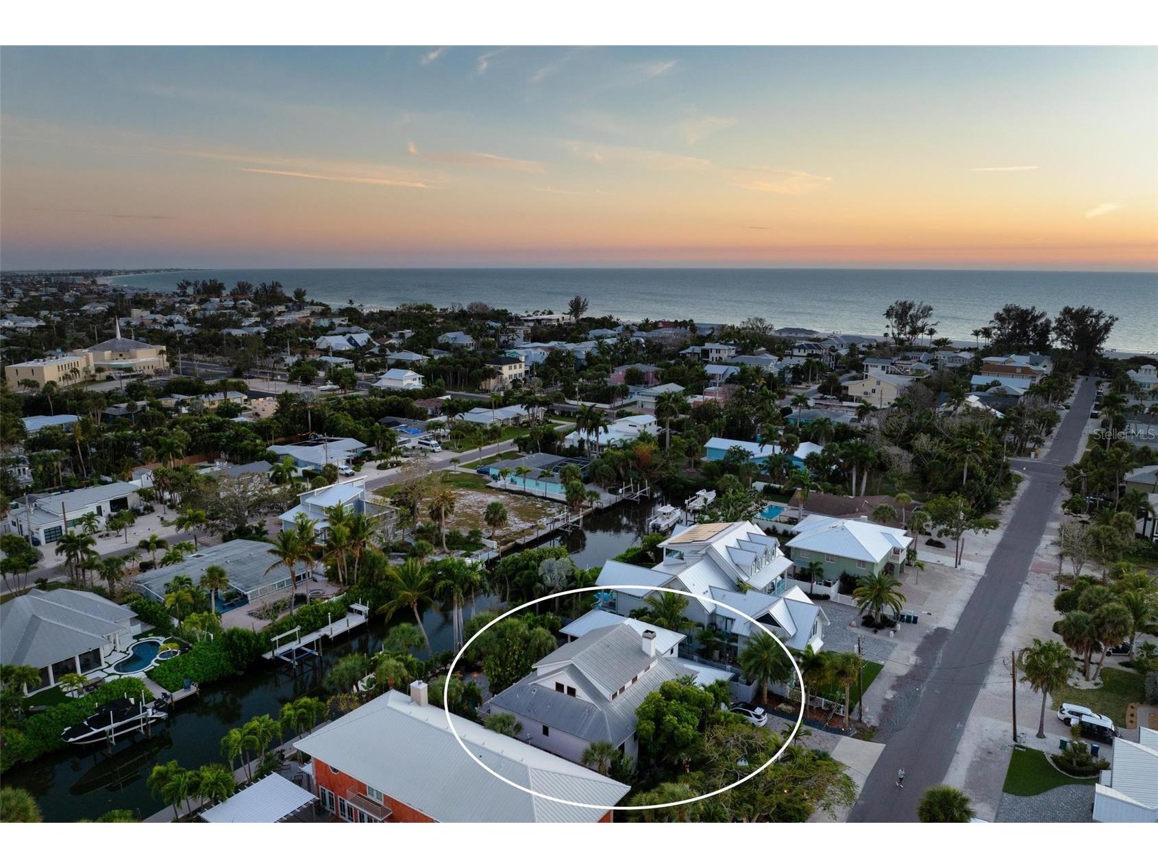 213 Oak Avenue Anna Maria FL 34216 TB8462487 image78