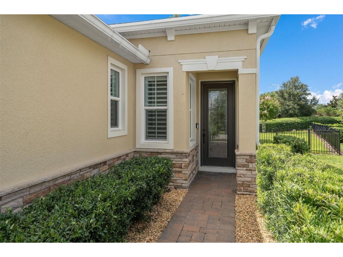 213 Old Moss Circle Deland FL 32724 V4946369 image2