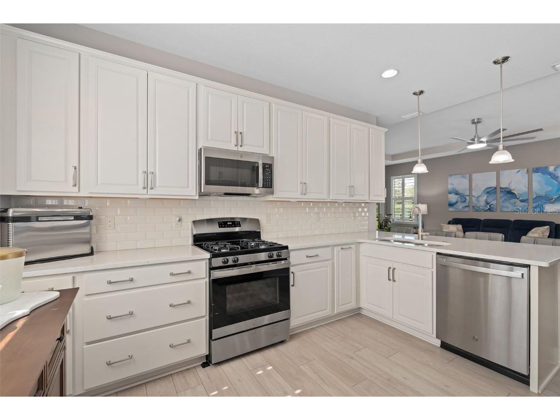 213 Old Moss Circle Deland FL 32724 V4946369 image9