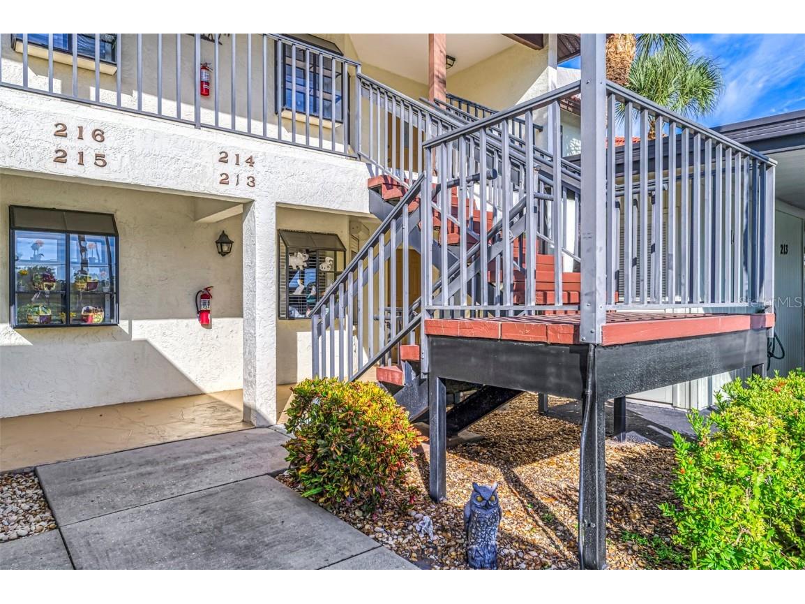 213 Pine Hollow Drive #213 Englewood FL 34223 D6144753 image1