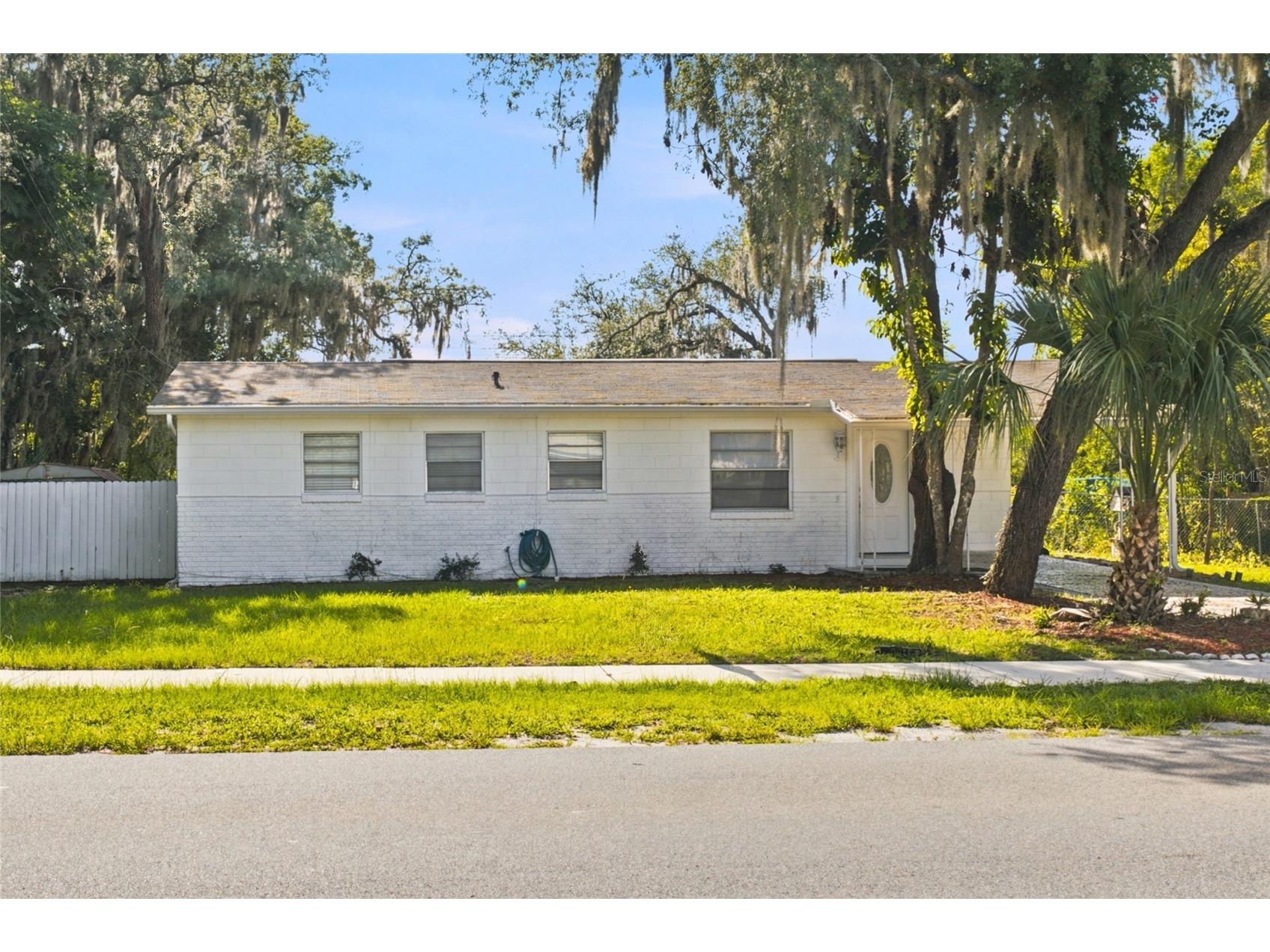 213 S 3rd Street Lake Mary FL 32746 O6418509 image1