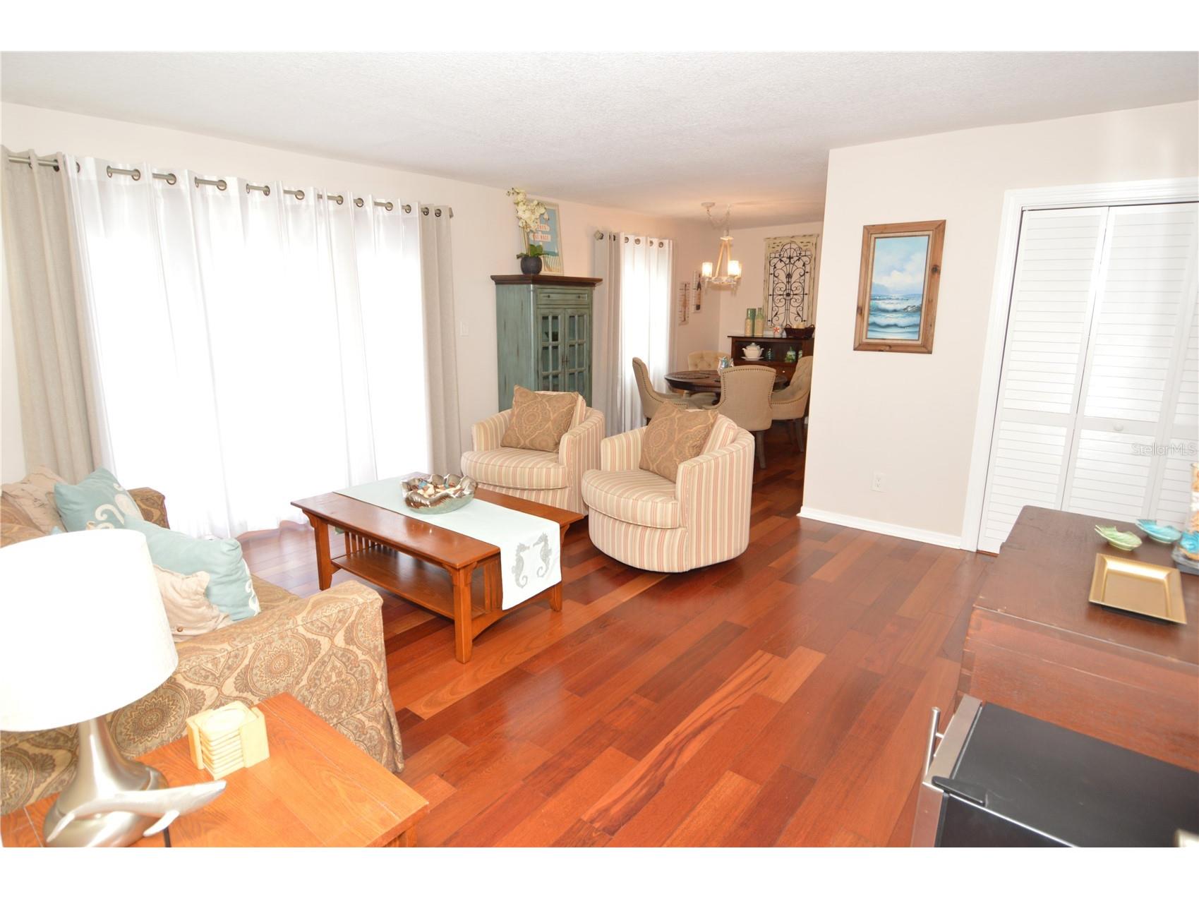 213 Seahorse Drive SE #B Saint Petersburg FL 33705 TB8495835 image17
