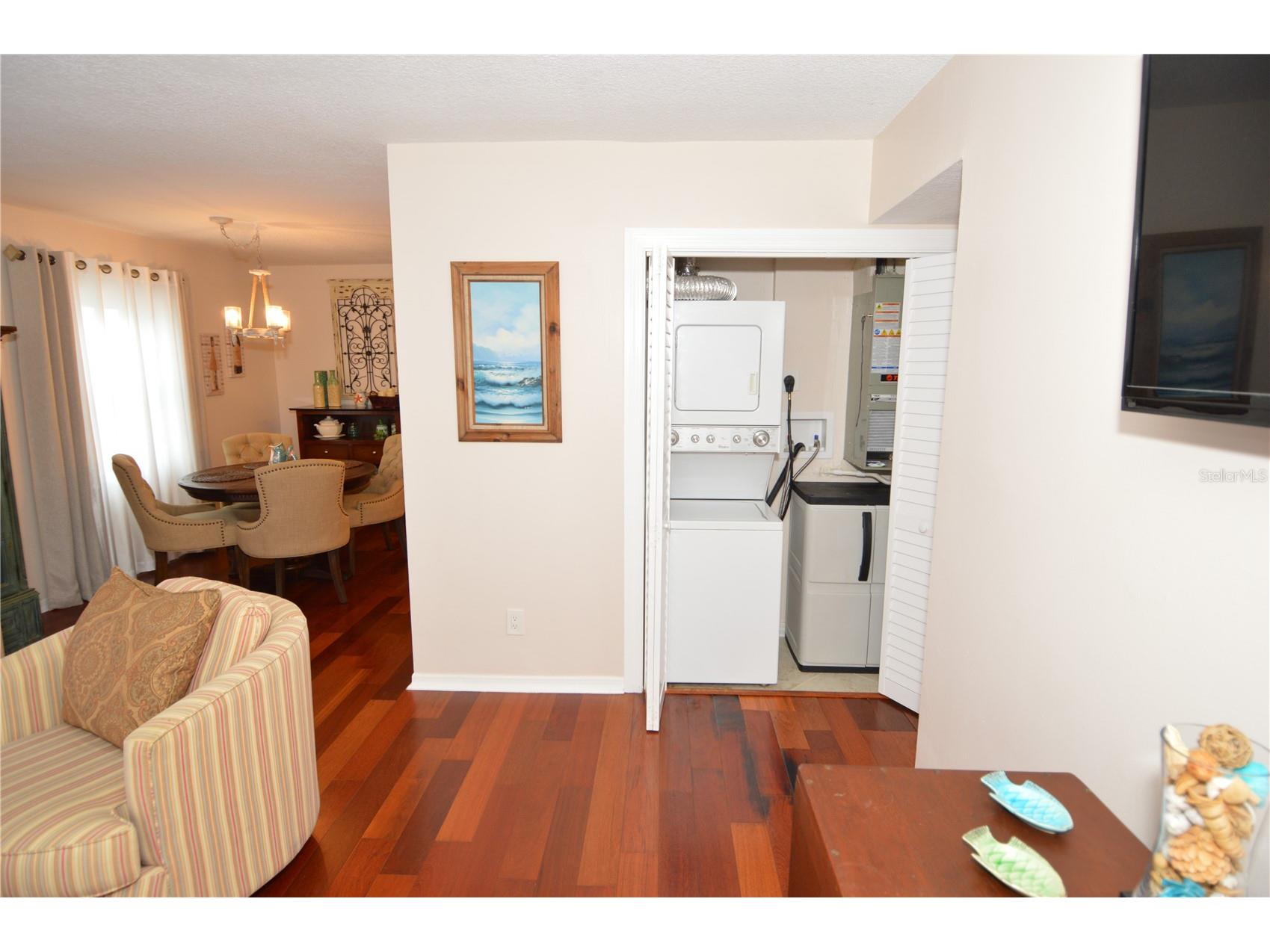 213 Seahorse Drive SE #B Saint Petersburg FL 33705 TB8495835 image21