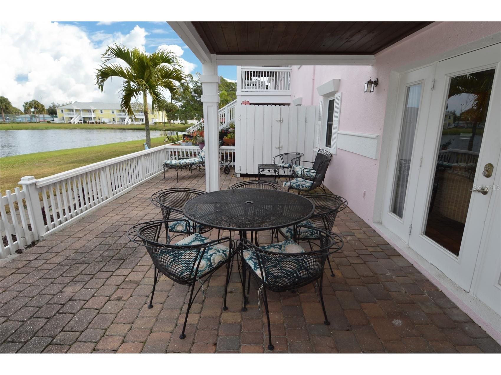 213 Seahorse Drive SE #B Saint Petersburg FL 33705 TB8495835 image49