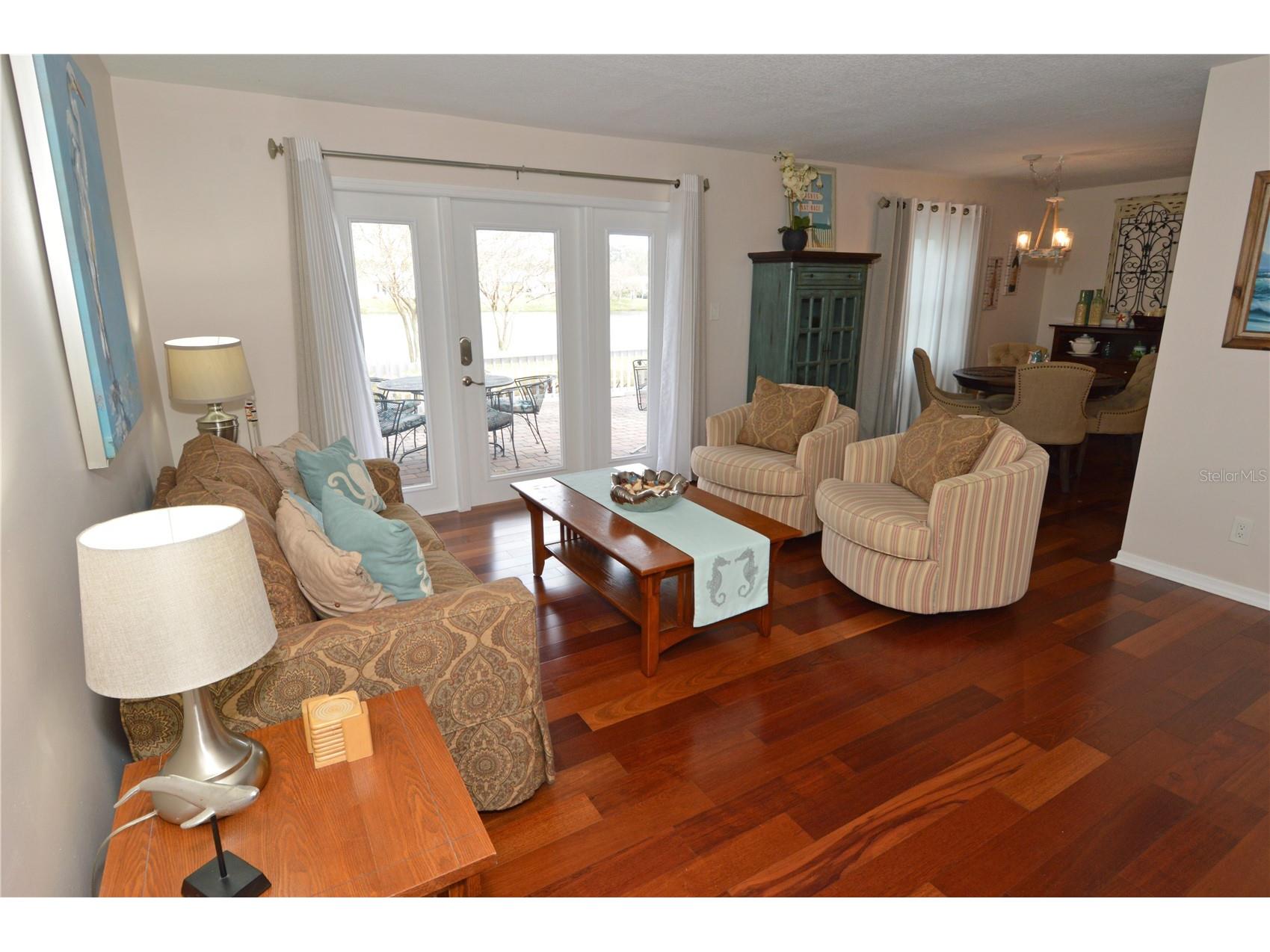 213 Seahorse Drive SE #B Saint Petersburg FL 33705 TB8495835 image6