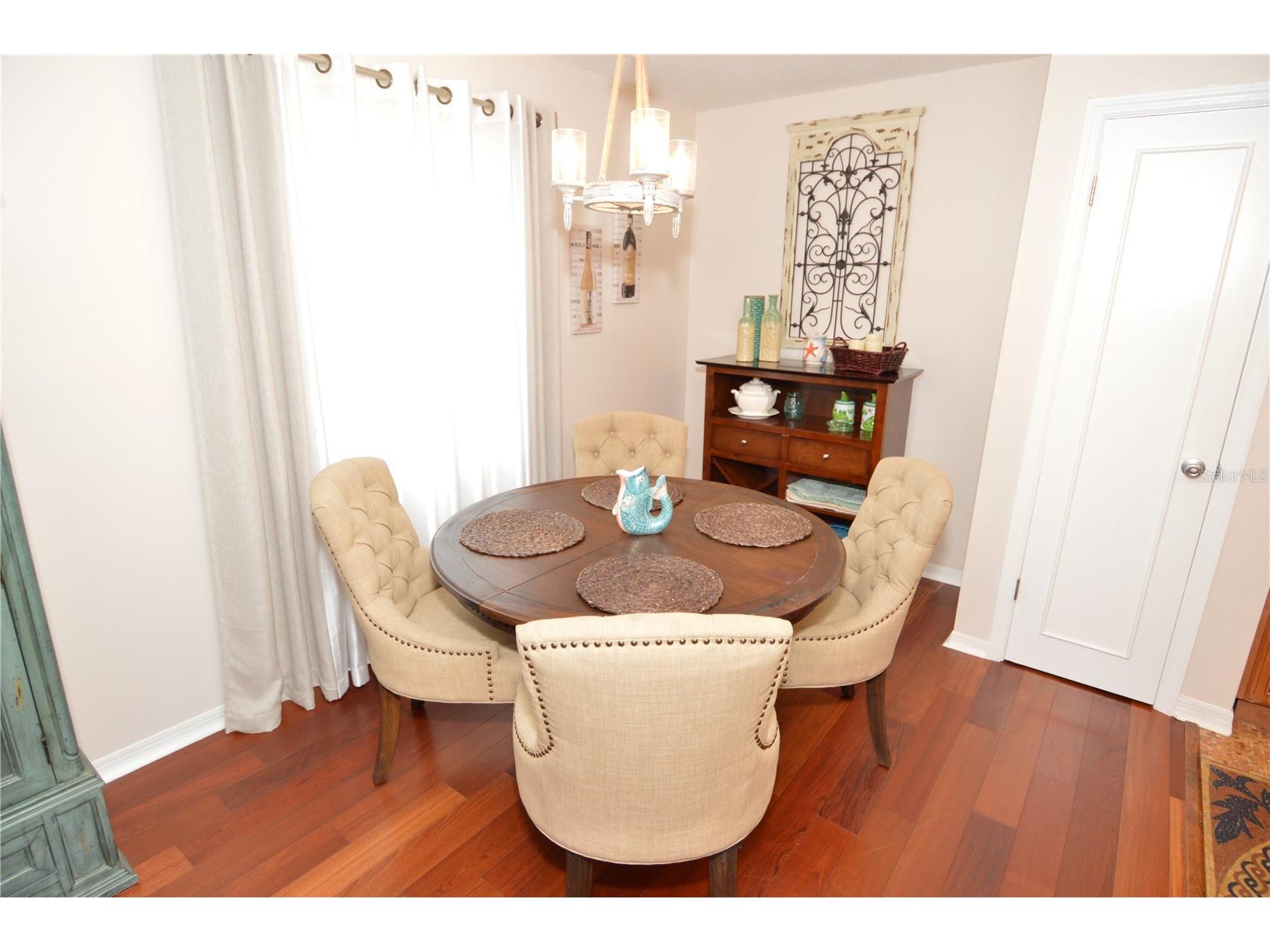 213 Seahorse Drive SE #B Saint Petersburg FL 33705 TB8495835 image9