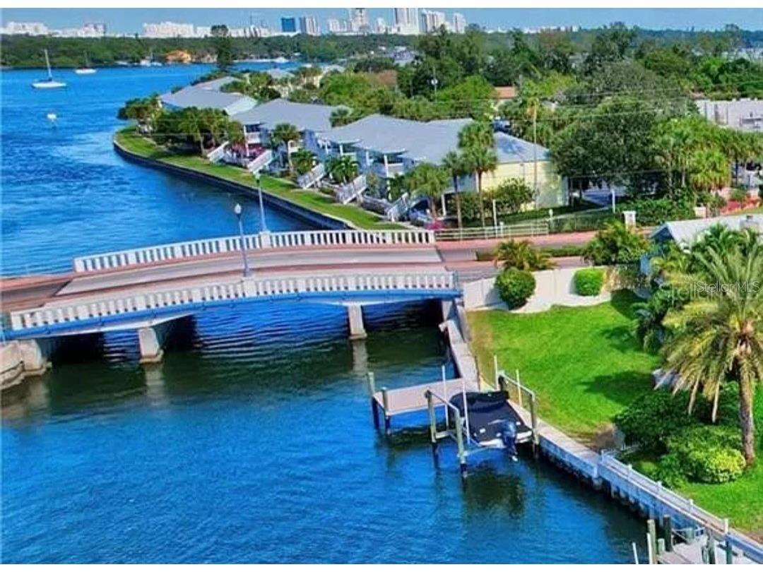 213 Seahorse Drive SE #D Saint Petersburg FL 33705 TB8489539 image19