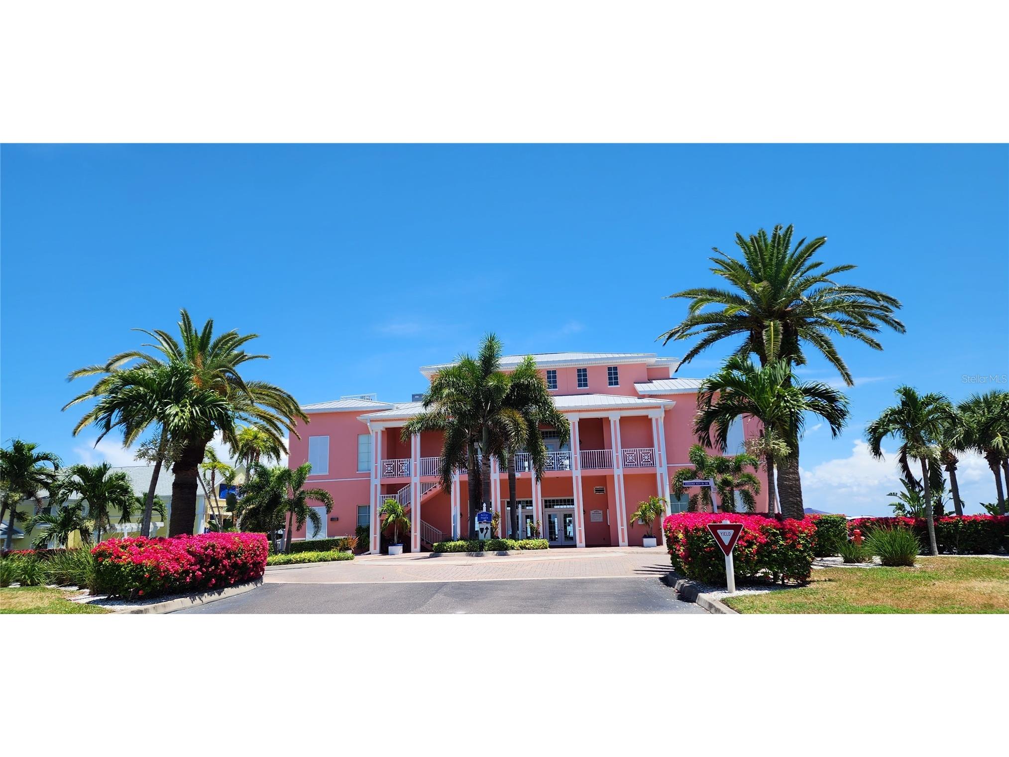 213 Seahorse Drive SE #D Saint Petersburg FL 33705 TB8489539 image26