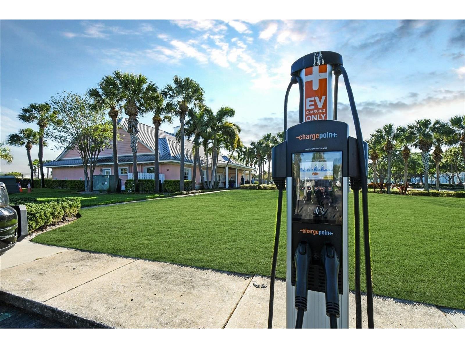213 Seahorse Drive SE #D Saint Petersburg FL 33705 TB8489539 image32