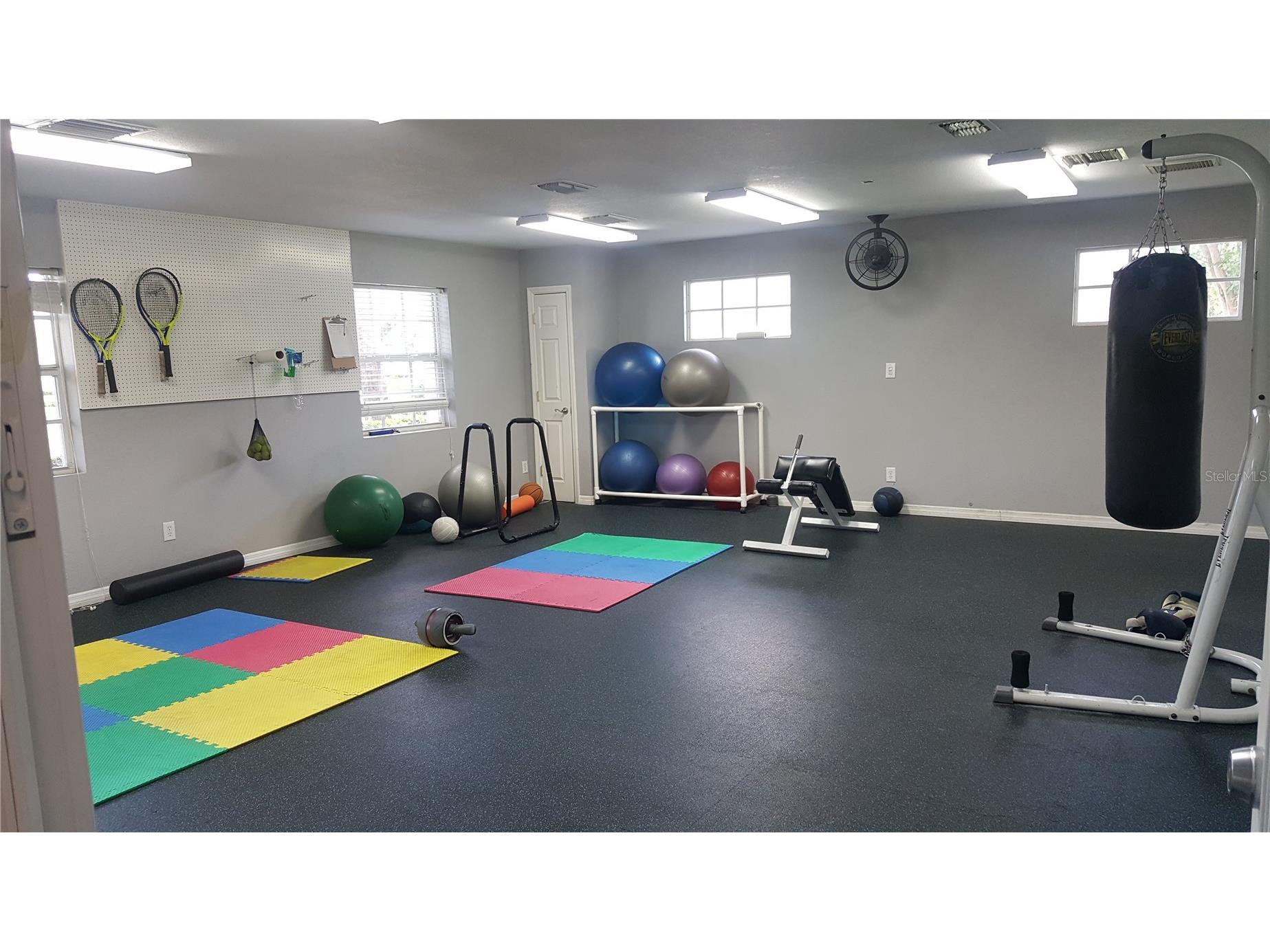 213 Seahorse Drive SE #D Saint Petersburg FL 33705 TB8489539 image36