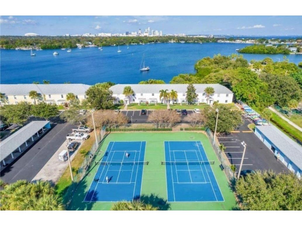 213 Seahorse Drive SE #D Saint Petersburg FL 33705 TB8489539 image42
