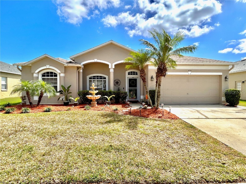 213 Strathmore Circle Kissimmee FL 34744 S5082580 image1
