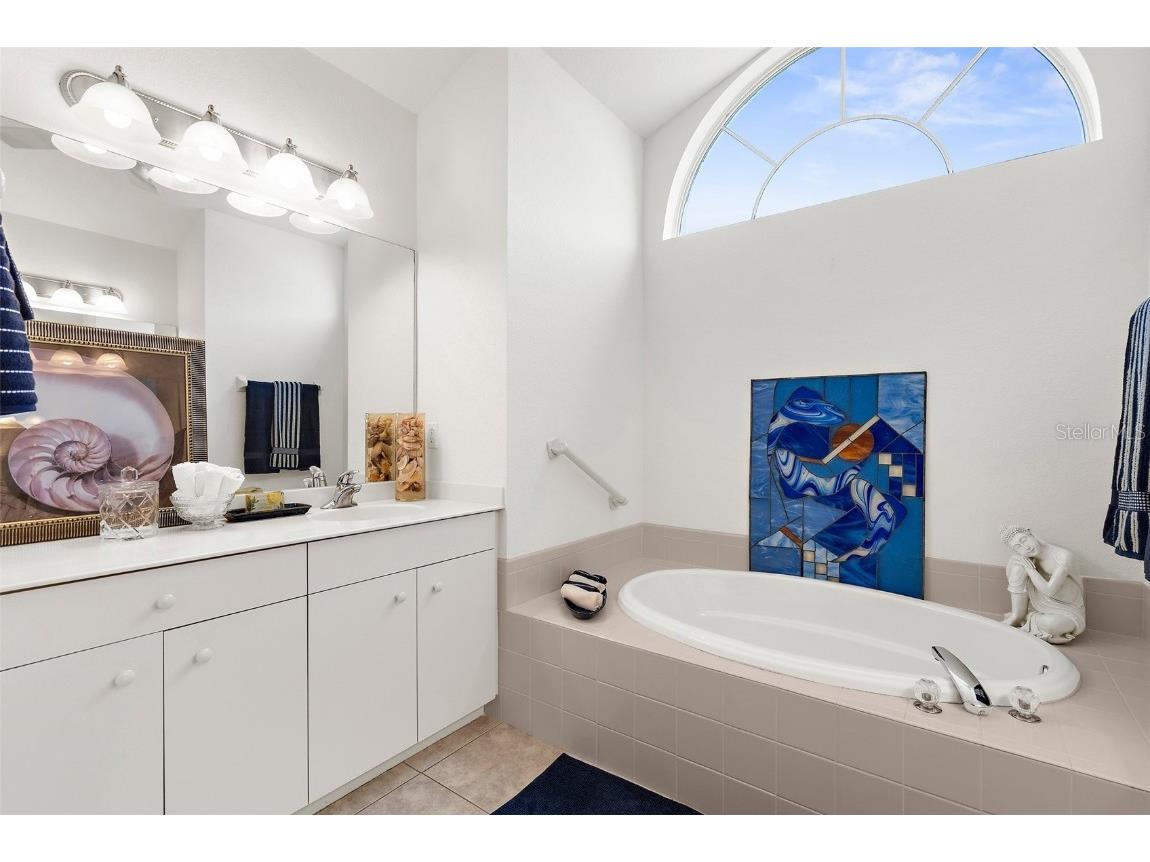 213 Venice Palms Boulevard Venice FL 34292 - BLACKBURN CANAL N6142245 image14