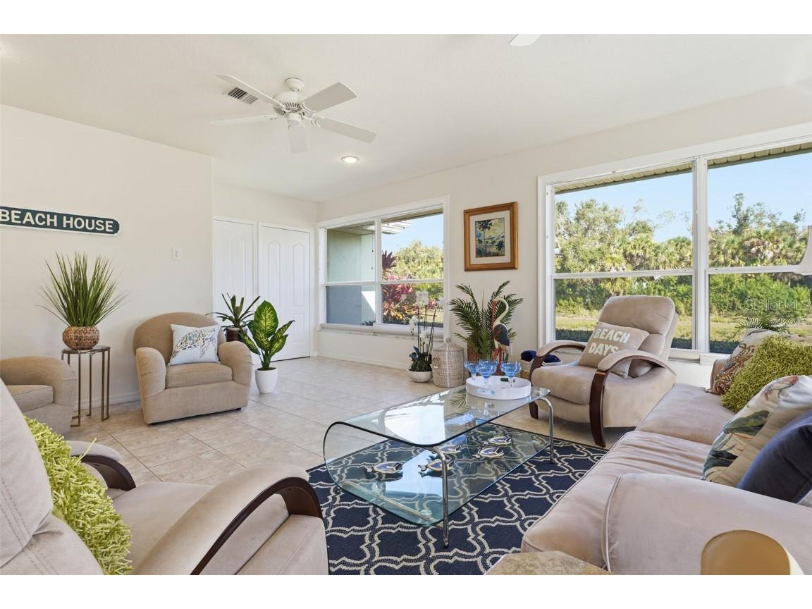 213 Venice Palms Boulevard Venice FL 34292 - BLACKBURN CANAL N6142245 image2