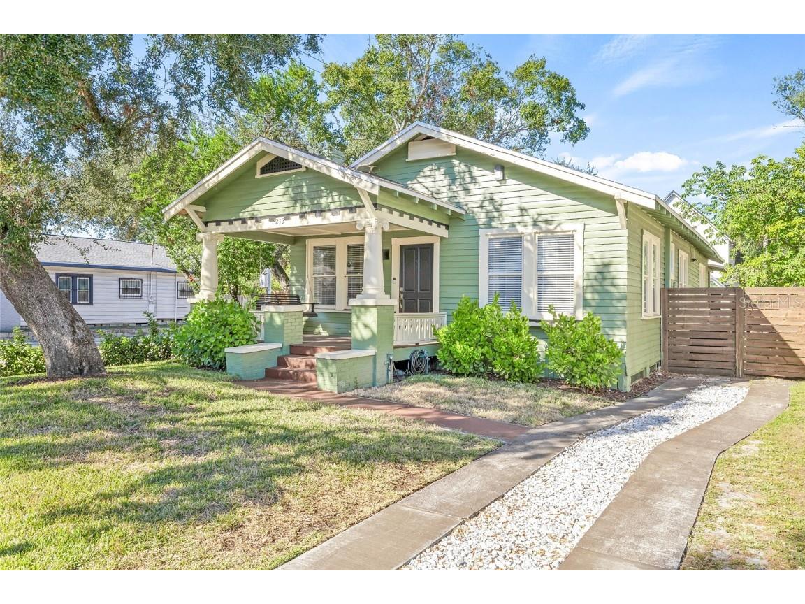 213 W Cayuga Street Tampa FL 33603 TB8334097 image1