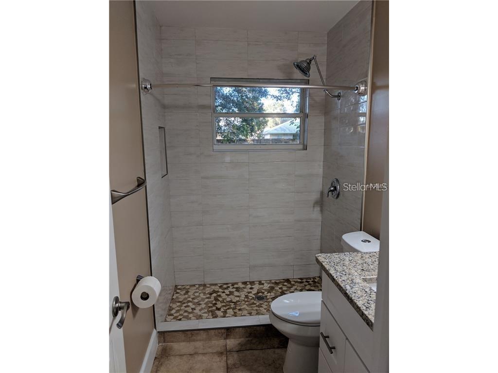 213 W Cleveland Street Apopka FL 32703 O6336795 image3