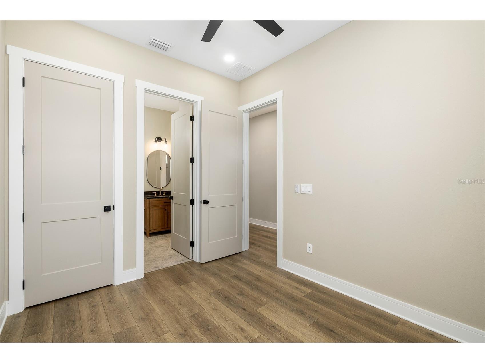 213 W Giddens Avenue Tampa FL 33603 TB8481824 image14