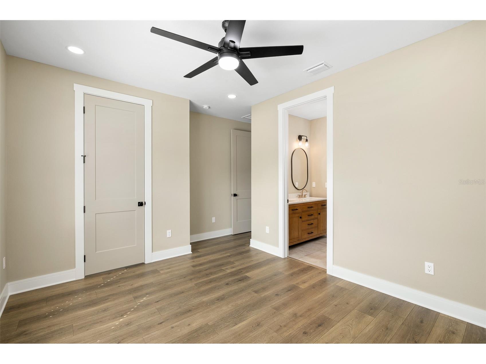 213 W Giddens Avenue Tampa FL 33603 TB8481824 image23