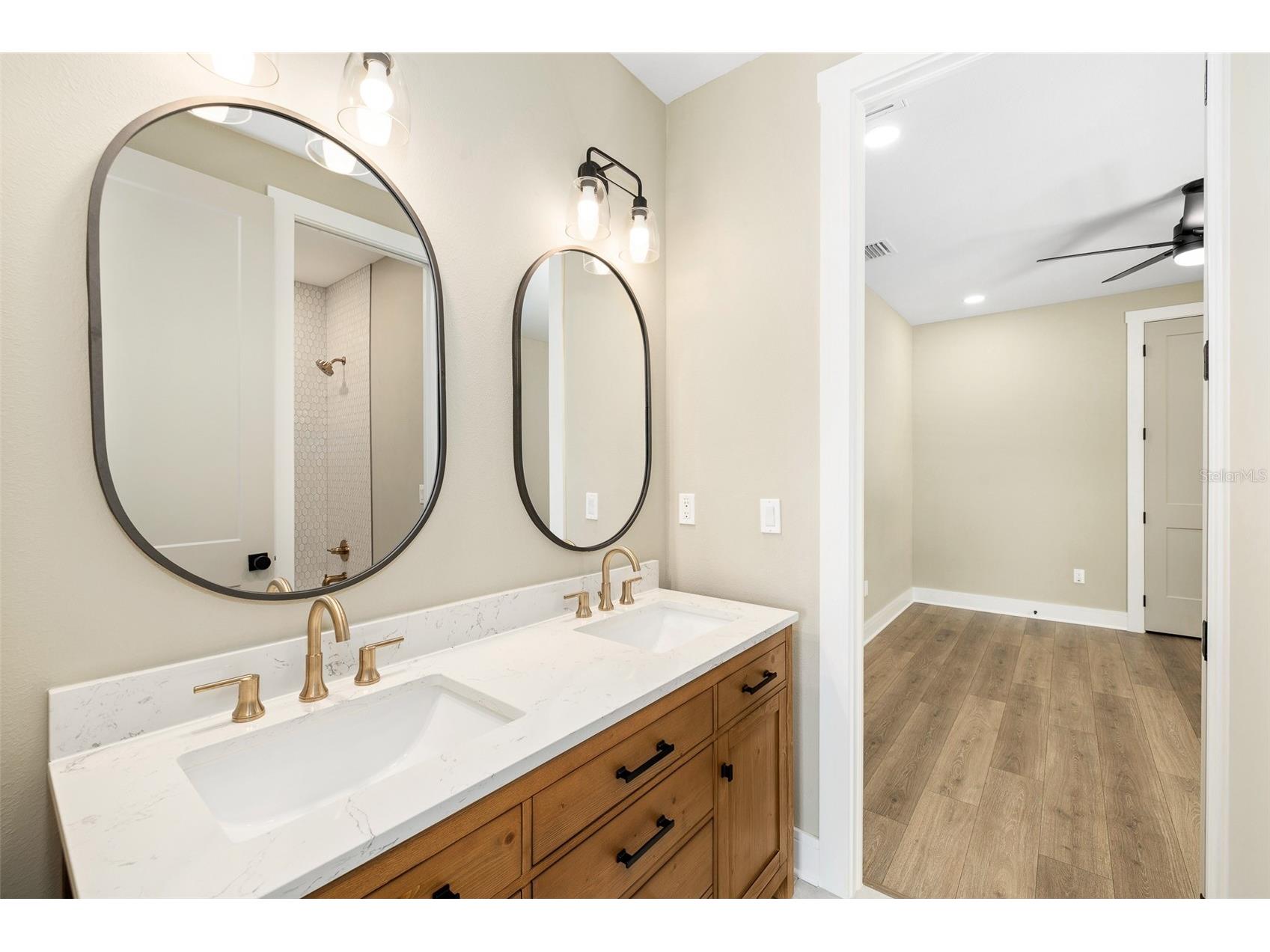 213 W Giddens Avenue Tampa FL 33603 TB8481824 image24